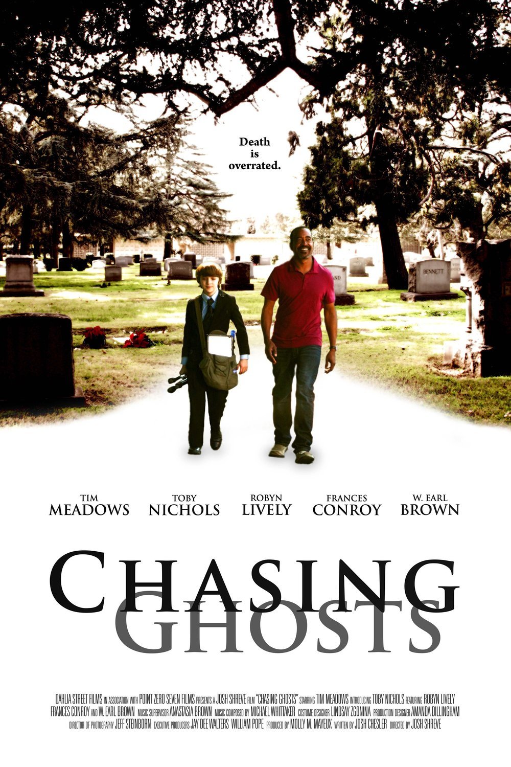 Poster of the movie Chasing Ghosts
